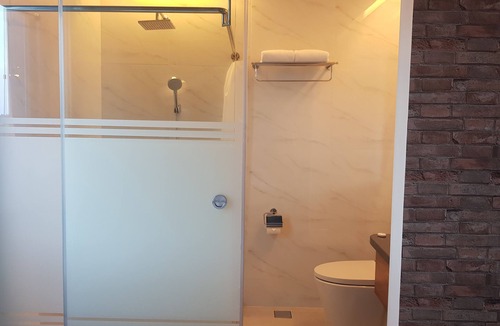 Barangay Poblacion Hotel | GQ Plaza