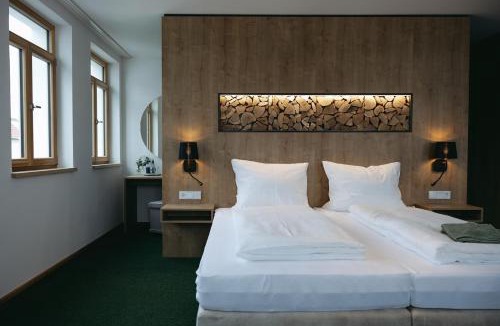 Reuth b. Erbendorf Hotel | Grünbauer - Der Landgasthof