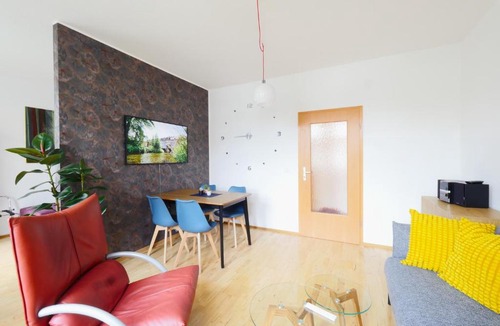 Krampfervorstadt Apartment | Gründerzeitwohnung unweit der Altstadt