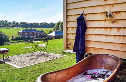 Braunston House | Grace