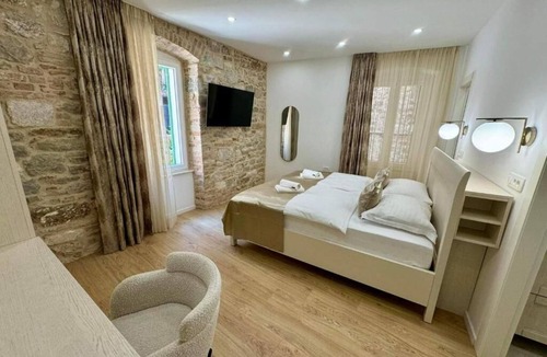 Old Town Hotel | Grace rooms Split - Old town center