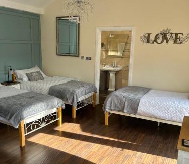 Sutton Cross Bed & Breakfast | Gracefield