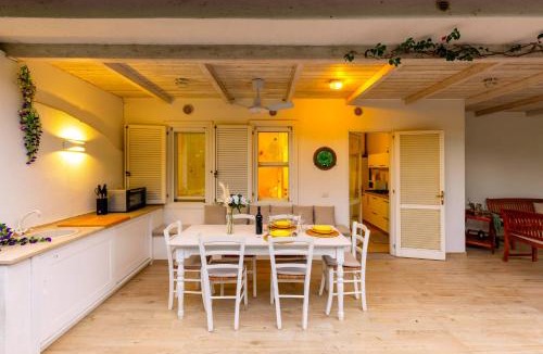 Olbia Apartment | Gracious Cottage