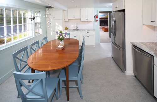 Chatham House | Gracious home 200 yards to private beach