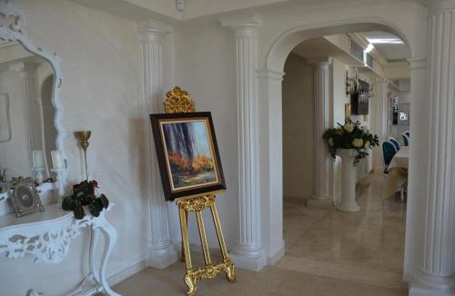 Chiriteni Hotel | Gradinile Romane