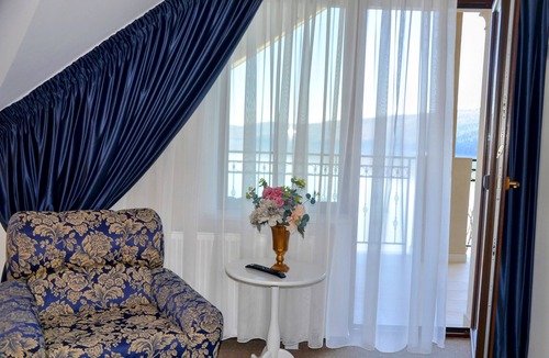 Chiriteni House | Gradinile Romane