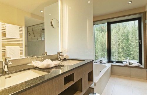 Großdorf Resort | Gradonna Mountain Resort Châlets & Hotel