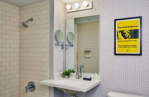 Madison Hotel | Graduate by Hilton Madison