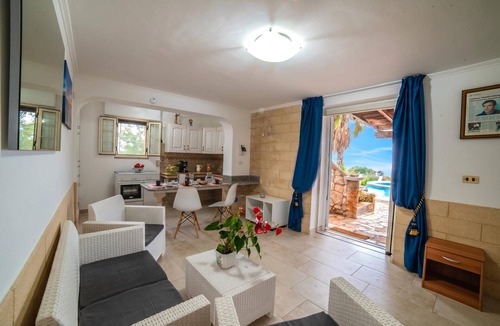 Marina di Felloniche Apartment | Gran Appartamento Felloniche Sea View, Castrignano del Capo, Italy