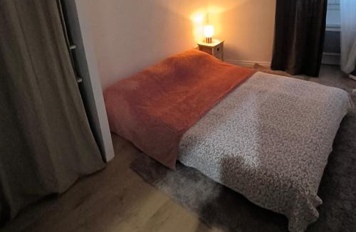 Saint-Maximin-la-Sainte-Baume Apartment | Grand appartement cosy lumineux