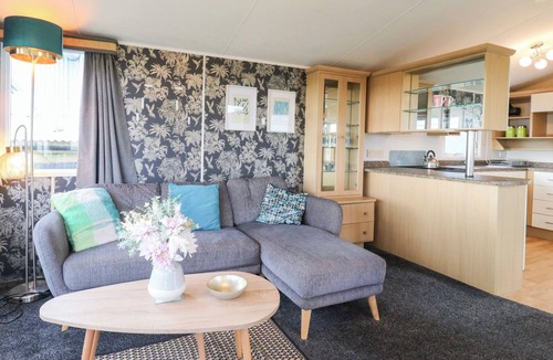Cambridge Cottage | GRANADA AT AVALON ECO FARM in Willingham