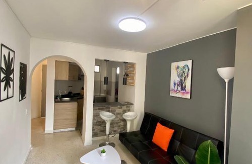 Cali Apartment | Granada Hermoso Apartamento parking Fast Wifi