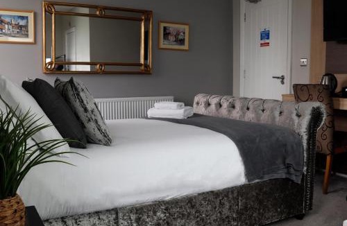 Kidderminster Hotel | Granary Villa