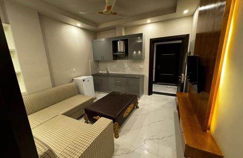 Faisalabad Apartment | Grand atrium one bed apartment