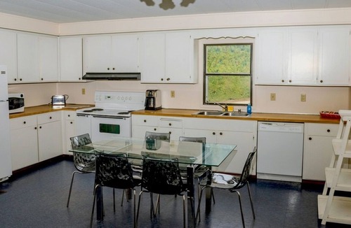 Marblehead Villa | Grand Beach 3BR Villa # 11 at South Beach Resort