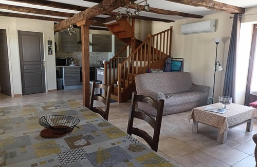Cremps House | "Grand Cahors - Family gîte for 6 people with swimming pool and paddling pool