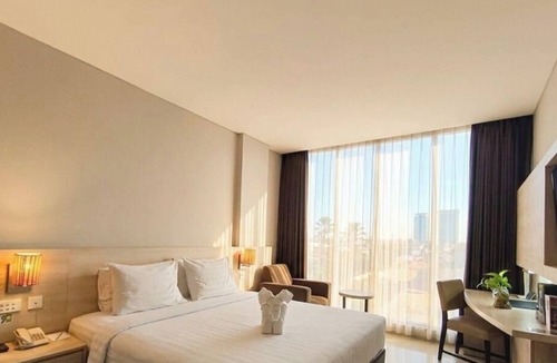 Malang Hotel | Grand Cakra Hotel