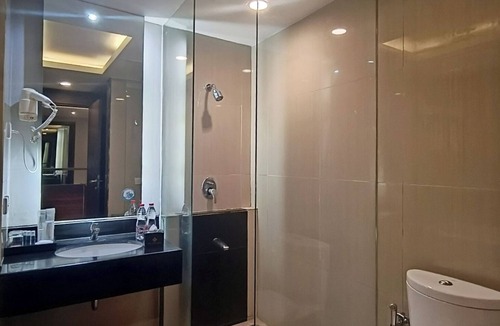 Malang Hotel | Grand Cakra Hotel