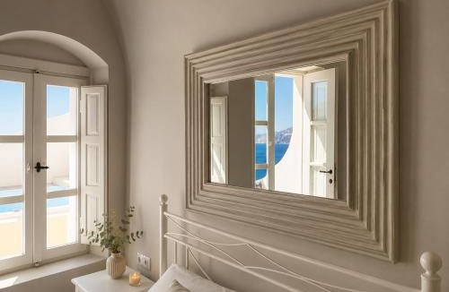 Oia Villa | Grand Canava