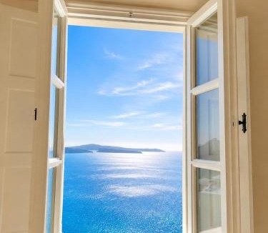 Oia Villa | Grand Canava