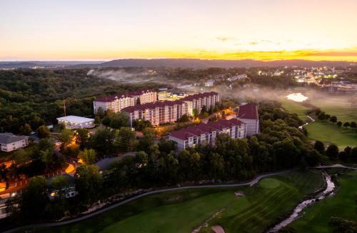 Branson Hotel | Grand Crowne Resort