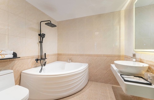 Thanh Tri Hotel | Grand Hanoi Boutique Hotel