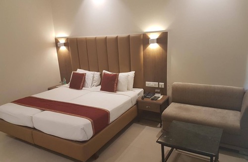 Agra Hotel | Grand Hotel Agra