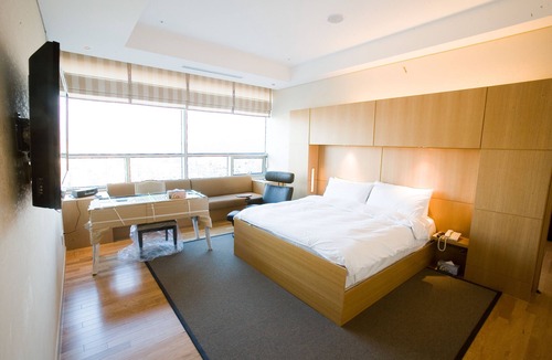 Beomeo-dong Hotel | Grand Hotel