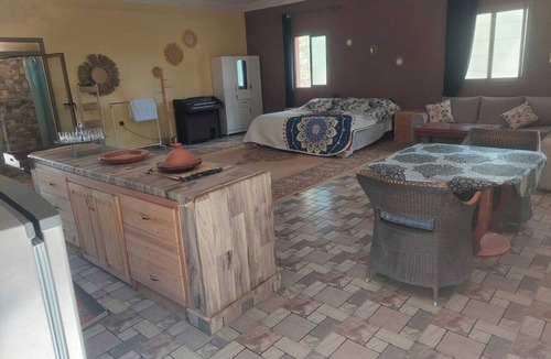 Tamazouzte Villa | Grand Loft with Private Pool and Garden