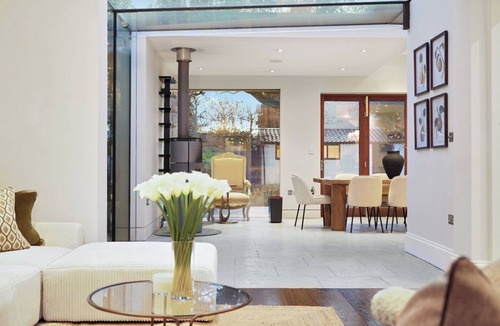 Hillside House | GRAND MANOR HOUSE WIMBLEDON