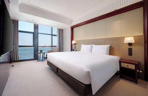 Huishan District Hotel | Grand Mercure Wuxi Huishan