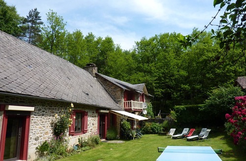 Espartignac House | Grand MOULIN Restored In Beautiful Green Space, Near Uzerche
