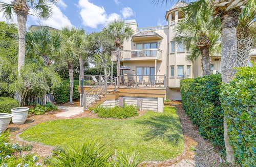 Beach Lagoon House | Grand oceanfront getaway with a sundeck, pools & beach access