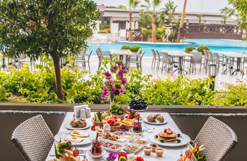 Kundu Hotel | Grand Park Lara