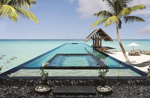 Reethi Rah Apartment | Grand Residence at One&Only Reethi Rah, Private Indoor Spa Tub!