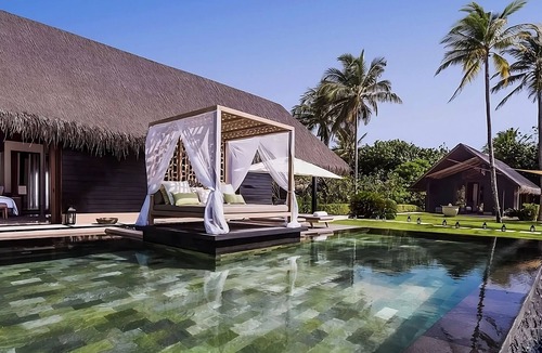 Reethi Rah Hotel | Grand Residence at One&Only Reethi Rah, Private Indoor Spa Tub!
