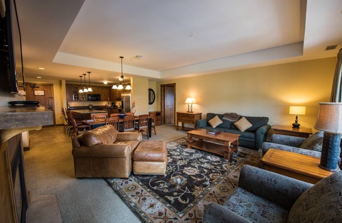 Mount Crested Butte Cabin | Grand Ski Condo | Near the Slopes, Hot Tub Access