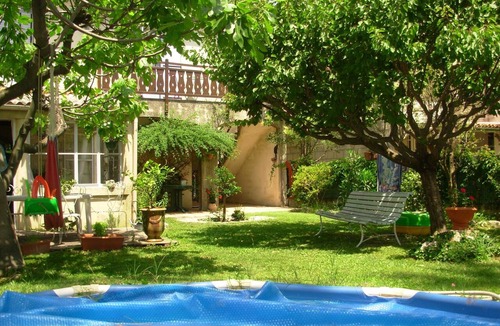 Avignon Apartment | GRAND STUDIO CLIMATISE, INDEPENDANT DANS VILLA AVEC JARDIN, Tranquility assured