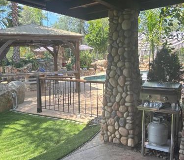 Alpine Apartment | Grand Studio with Resort Amenities