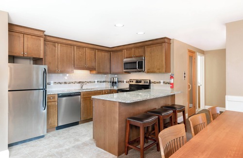 West Dover Resort | Grand Summit Resort, A Vail Resorts Property