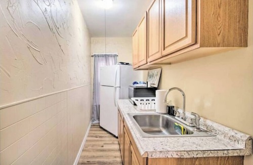 Worcester Apartment | Grand Worcester Getaway! Pets Welcome! Comfortable