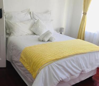 Durban North Apartment | Grandborough