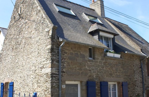 Cancale House | ⭐ "Grande Île": Authentic charm, the GR trail just down the street ⭐