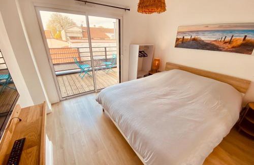 Aytre Villa | Grande Maison moderne avec jardin 4 chambres