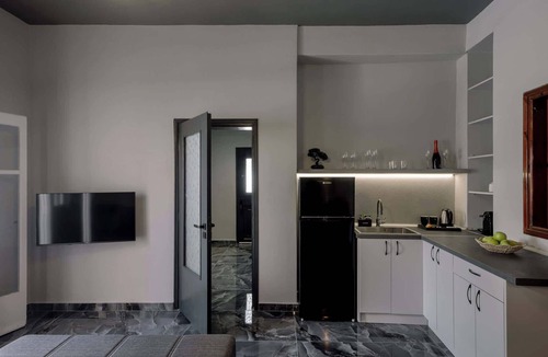 Imerovigli Apartment | Grande Studio with Jacuzzi Nea Premium Residences