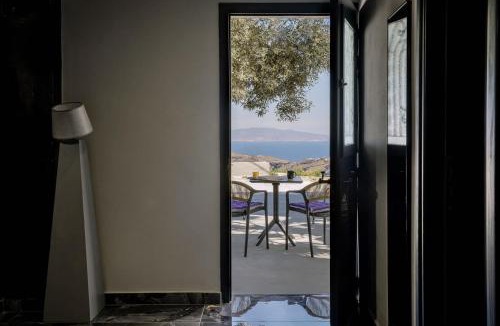 Imerovigli Apartment | Grande Studio with Jacuzzi Nea Premium Residences