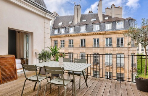 Enfants-Rouges Apartment | Grande terrasse, climatisation, 3 chambres, Marais