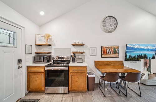 Grove Cottage | GrandLake*Kayak*Forest View*Firepit*King*Lakefront