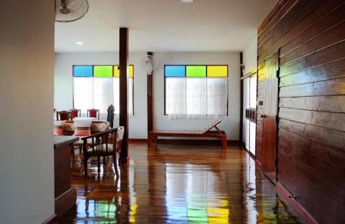 Wieng House | GrandmaD