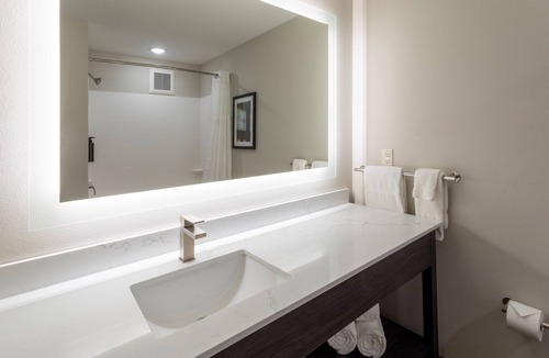Algona Hotel | GrandStay Hotel & Suites Algona IA